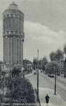 54 Gezicht op de watertoren aan de Amsterdamsestraatweg te Utrecht.